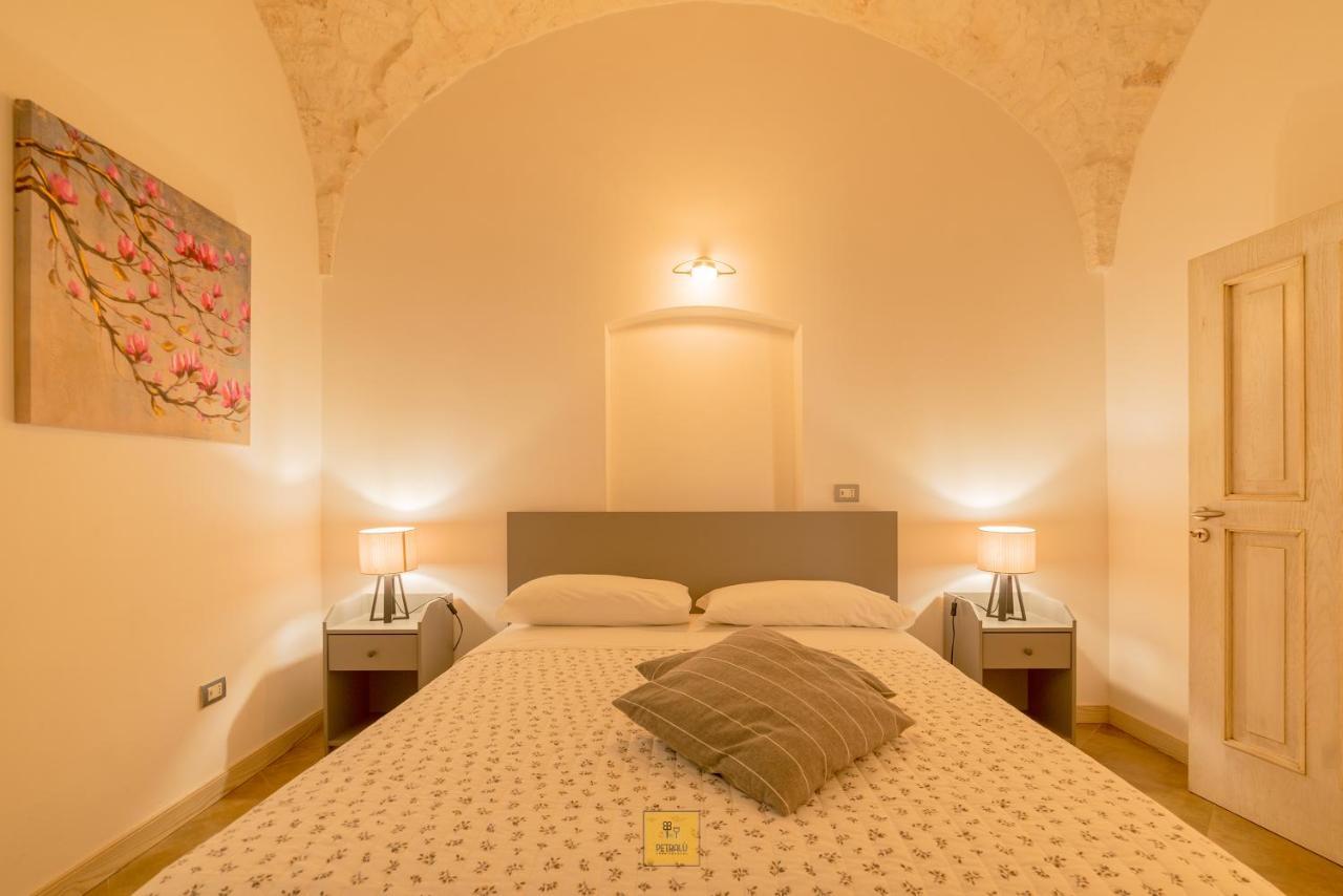 Villa Petralu By La Puglia In Un Trullo à Locorotondo Extérieur photo