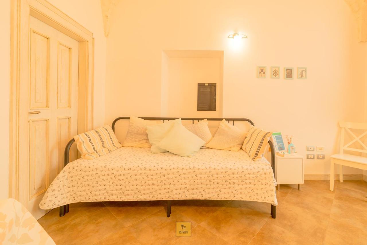 Villa Petralu By La Puglia In Un Trullo à Locorotondo Extérieur photo