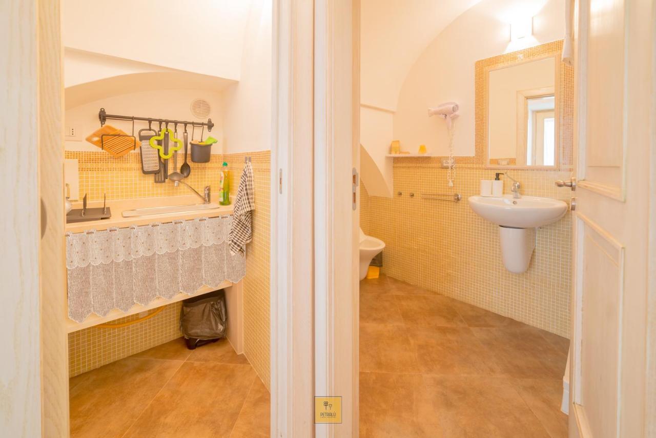 Villa Petralu By La Puglia In Un Trullo à Locorotondo Extérieur photo